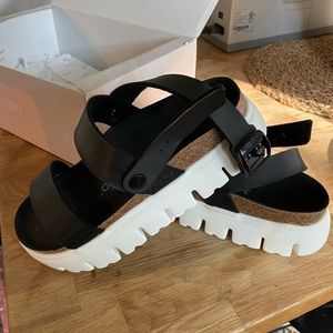 Birkenstock Chunky Platform Sandal - NEW